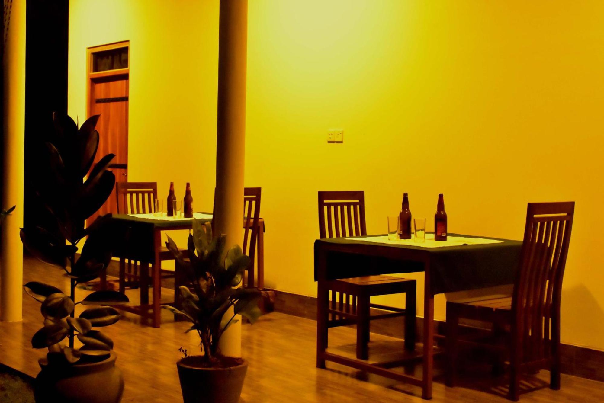 Lake Forest Lodge Udawalawe Ngoại thất bức ảnh