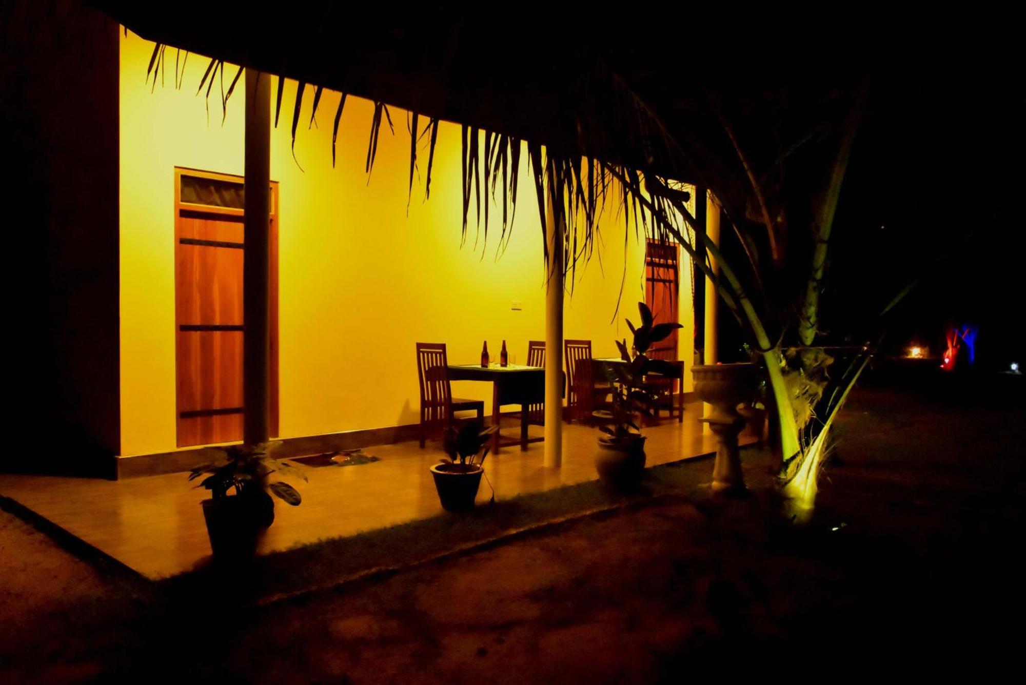 Lake Forest Lodge Udawalawe Ngoại thất bức ảnh