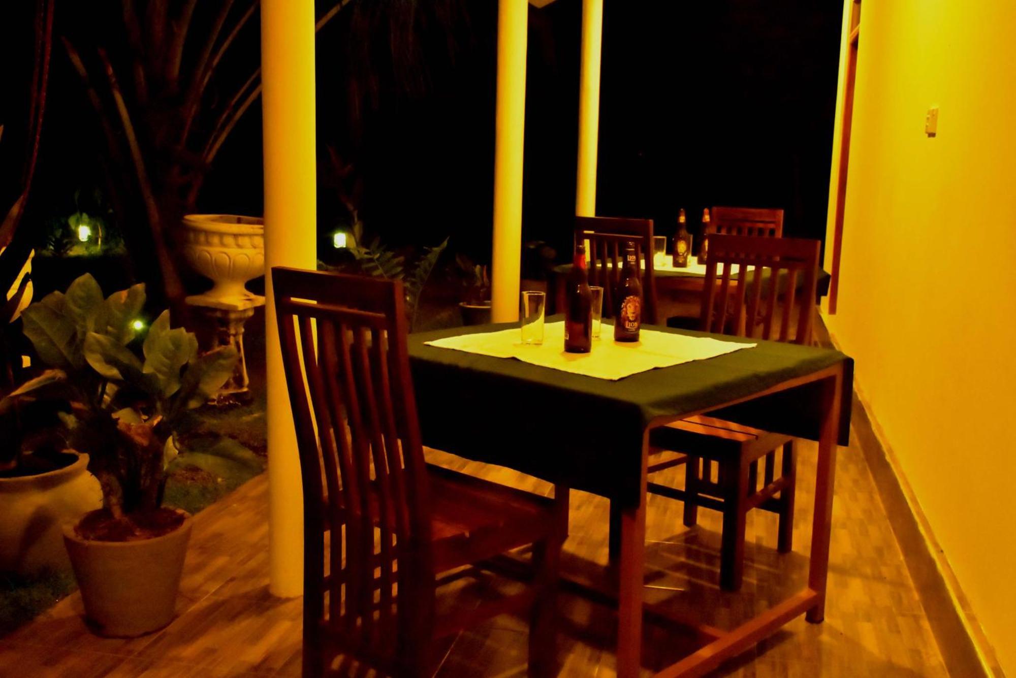 Lake Forest Lodge Udawalawe Ngoại thất bức ảnh